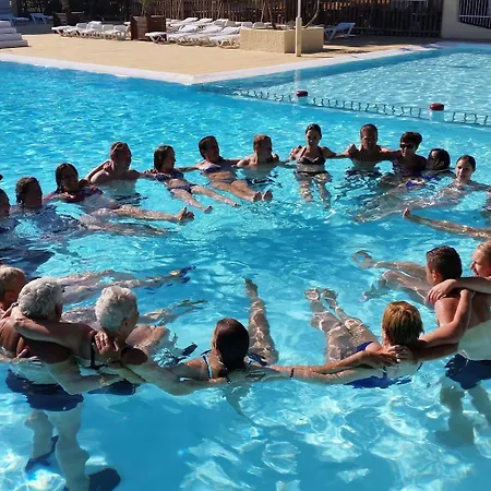 Le Marie Campeggio 4*